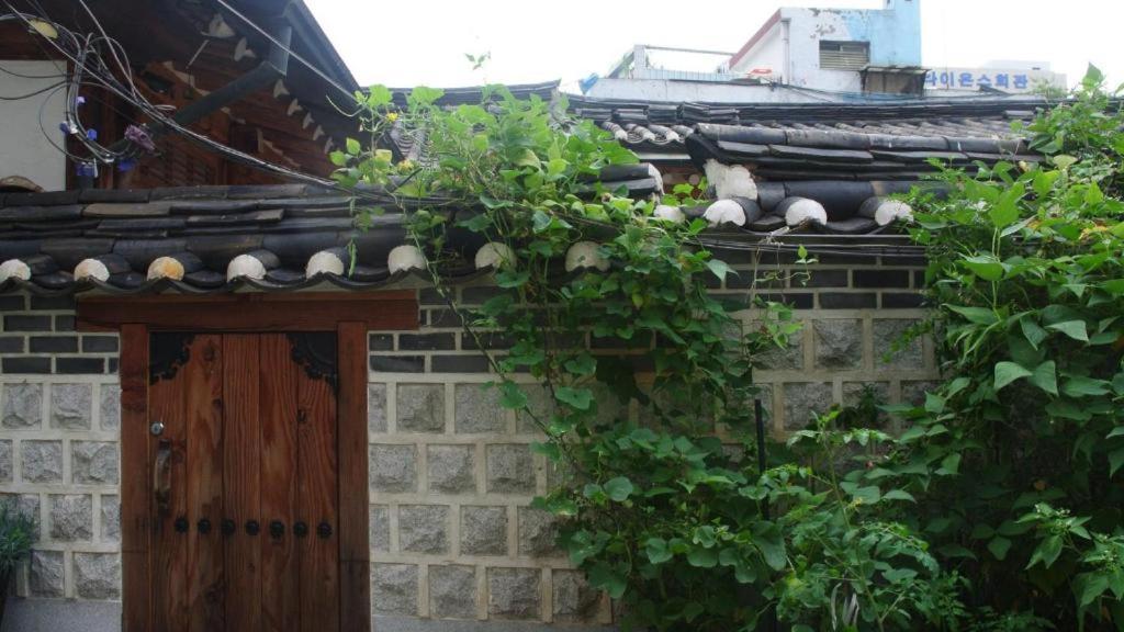 Namhyundang - Hanok Korean Traditional House Seoul Eksteriør billede